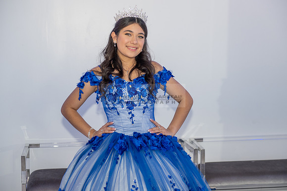 Violeta Noemi quinceanera celebration, photographer , videographer in Hacienda Heights Ca, Montebello Ca, Gustavo Villarreal Photography, 323-633-8283, www.gvphotoandvideo.com