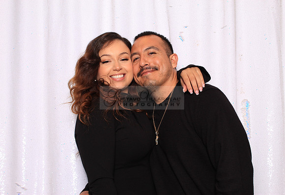Stephanie and Albert wedding celebration, photo booth in Redondo Beach Ca, Gustavo Villarreal Photography, 323-633-8283, www.gvphotoandvideo.com