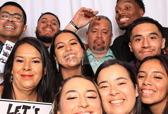 Stephanie and Albert wedding celebration, photo booth in Redondo Beach Ca, Gustavo Villarreal Photography, 323-633-8283, www.gvphotoandvideo.com