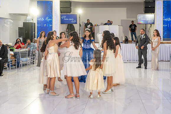 Violeta Noemi quinceanera celebration, photographer , videographer in Hacienda Heights Ca, Montebello Ca, Gustavo Villarreal Photography, 323-633-8283, www.gvphotoandvideo.com