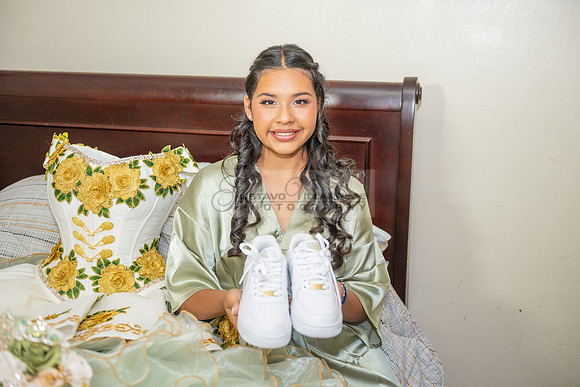 Arianna Tejada quinceanera celebration, photography, videography at Our lady of Guadalupe in El Monte Ca, Fiesta Mexican banquet Hall Montclair Ca, Gustavo Villarreal photo and video, 323-633-8283, ww