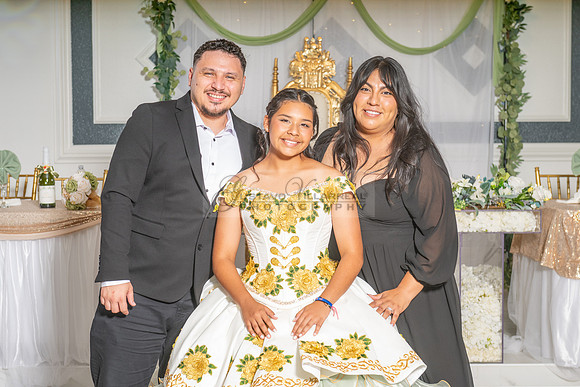Arianna Tejada quinceanera celebration, photography, videography at Our lady of Guadalupe in El Monte Ca, Fiesta Mexican banquet Hall Montclair Ca, Gustavo Villarreal photo and video, 323-633-8283, ww
