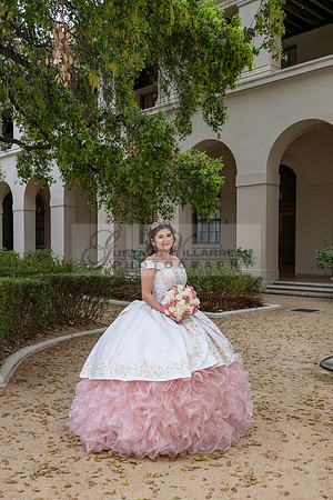 Natalie Gutierrez quinceañera photoshoot at the beautiful and historic place in Pasadena Ca. wedding and sweet 16th Photographer Gustavo Villarreal, 323-633-8283