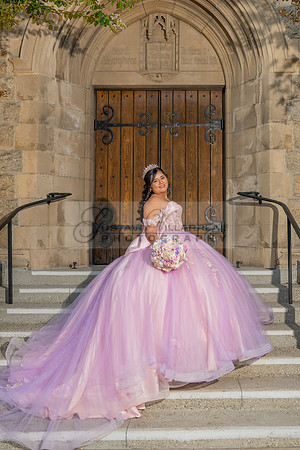 Camila Pacheco quinceanera, sweet 16, photo session in Pasadena City Hall in Pasadena California, photography and videography by Gustavo Villarreal photographer, 323-633-8283, www.gvphotoandvideo.com