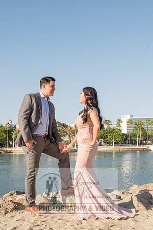 Alejandro and Monique engagement photos at Long beach Harbor Lighthouse, 323-633-8283, www.gustavovillarreal.com