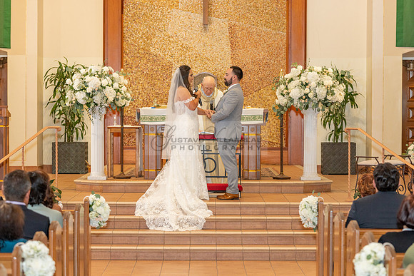 LINK #2 Stephanie and Albert wedding photography, celebration at Sonesta Redondo Beach and Marina in Redondo Beach Ca, photographer, videographer, Gustavo Villarreal, 323-633-8283, www.gvphotoandvideo