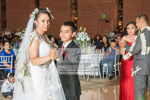 EVELIA Y JUAN weddings photography and video at St Joseph Catholic church in Hawthorne Ca, Reception venues at Temple of Emanuel of beberly hills Ca,  www.gustavovillarreal.com, 323-633-8283