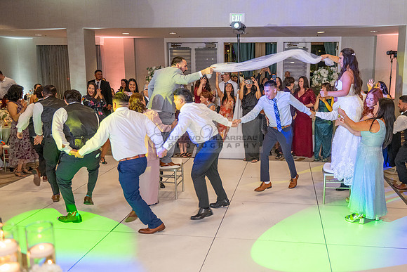 LINK-#1-Stephanie and Albert wedding photography, celebration at Sonesta Redondo Beach and Marina in Redondo Beach Ca, photographer, videographer, Gustavo Villarreal, 323-633-8283, www.gvphotoandvideo