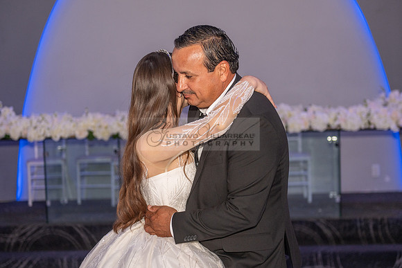 Camila Campa quinceanera, sweet 16, celebration at Elite Banquet Hall in Maywood Ca, Huntington Park Ca, by Gustavo Villarreal Photography, videography 323-633-8283, www.gustavovillarreal.com