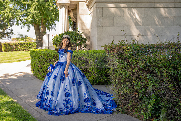 Violeta Noemi quinceanera celebration, photographer , videographer in Hacienda Heights Ca, Montebello Ca, Gustavo Villarreal Photography, 323-633-8283, www.gvphotoandvideo.com