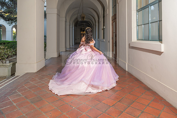 Camila Pacheco quinceanera, sweet 16, photo session in Pasadena City Hall in Pasadena California, photography and videography by Gustavo Villarreal photographer, 323-633-8283, www.gvphotoandvideo.com