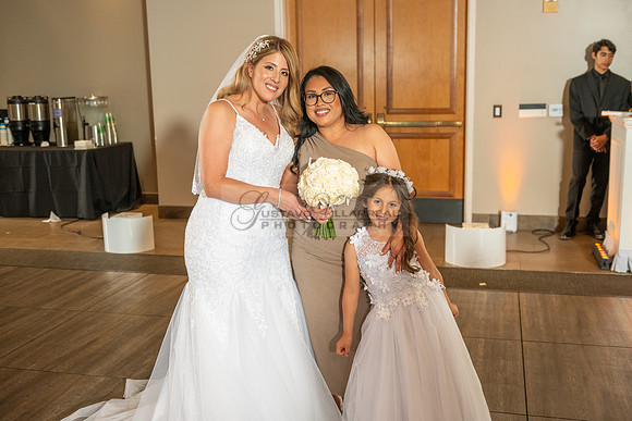 Alberto y Lourdes wedding celebration, photographer, videographer at Rio Hondo country Club in Downey Ca. Gustavo Villarreal photography, 323-633-8283, www.gvphotoandvideo.com