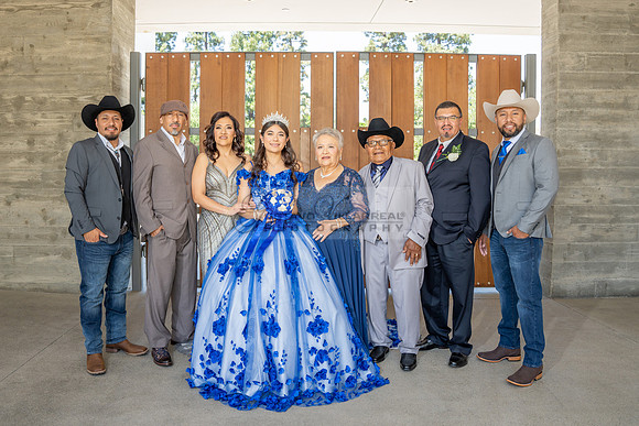 Violeta Noemi quinceanera celebration, photographer , videographer in Hacienda Heights Ca, Montebello Ca, Gustavo Villarreal Photography, 323-633-8283, www.gvphotoandvideo.com