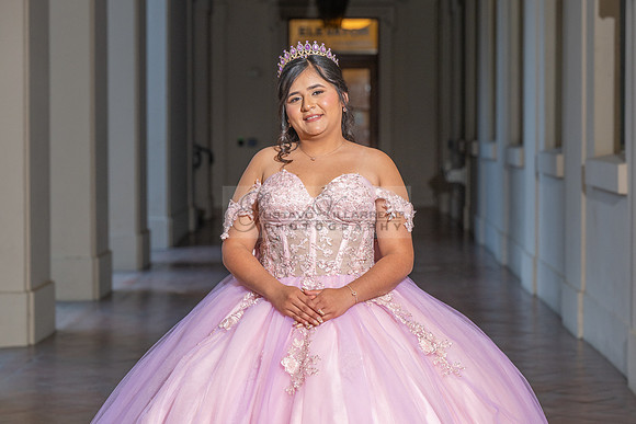 Camila Pacheco quinceanera, sweet 16, photo session in Pasadena City Hall in Pasadena California, photography and videography by Gustavo Villarreal photographer, 323-633-8283, www.gvphotoandvideo.com