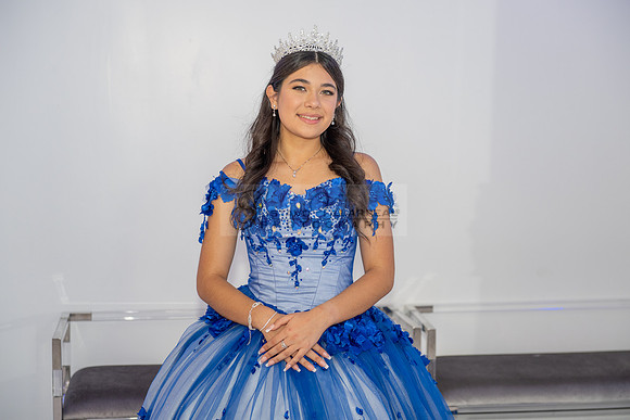Violeta Noemi quinceanera celebration, photographer , videographer in Hacienda Heights Ca, Montebello Ca, Gustavo Villarreal Photography, 323-633-8283, www.gvphotoandvideo.com