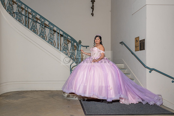 Camila Pacheco quinceanera, sweet 16, photo session in Pasadena City Hall in Pasadena California, photography and videography by Gustavo Villarreal photographer, 323-633-8283, www.gvphotoandvideo.com