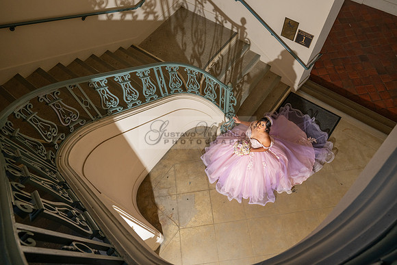 Camila Pacheco quinceanera, sweet 16, photo session in Pasadena City Hall in Pasadena California, photography and videography by Gustavo Villarreal photographer, 323-633-8283, www.gvphotoandvideo.com