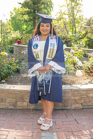 Melanie graduation photographer CSUF, California State University Fullerton, Whittier Ca, Gustavo Villarreal Photography, 323-633-8283, www.gvphotoandvideo.com