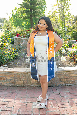 Melanie graduation photographer CSUF, California State University Fullerton, Whittier Ca, Gustavo Villarreal Photography, 323-633-8283, www.gvphotoandvideo.com