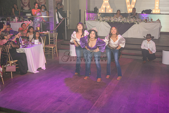 Leah Torres quinceanera celebration, reception, photography, videography, reception, Quiet Cannon Banquet Hall in the city of Montebello Ca, Gustavo Villarreal photographer, 323-633-8283, www.gvphotoa