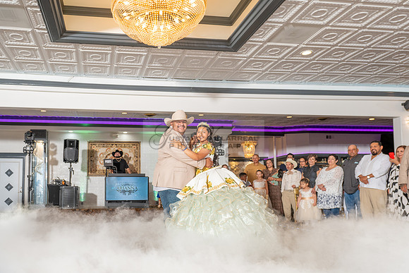 Arianna Tejada quinceanera celebration, photography, videography at Our lady of Guadalupe in El Monte Ca, Fiesta Mexican banquet Hall Montclair Ca, Gustavo Villarreal photo and video, 323-633-8283, ww