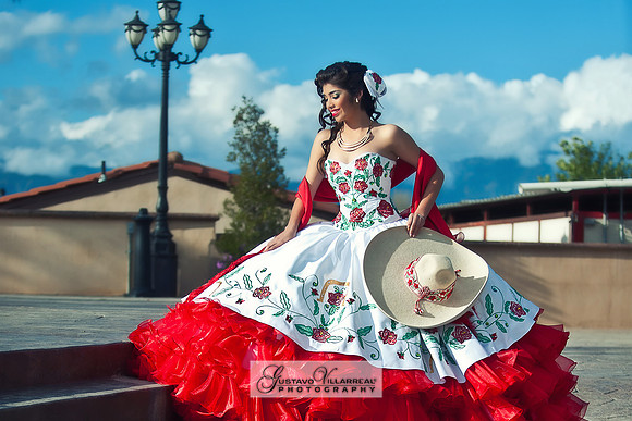 weddings-quinceaneras-sweet 16-engagements-family portraits-business headshots-graduations photography and videography-323-633-8283
