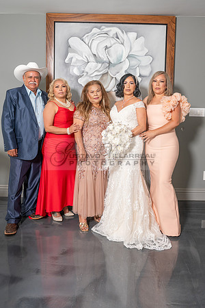 Gloria y Jose Luis Engagement photos en el rancho, caballos, Novias, La Puente Ca, 323-633-8283, www.gvphotoandvideo.com