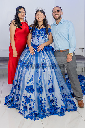 Violeta Noemi quinceanera celebration, photographer , videographer in Hacienda Heights Ca, Montebello Ca, Gustavo Villarreal Photography, 323-633-8283, www.gvphotoandvideo.com