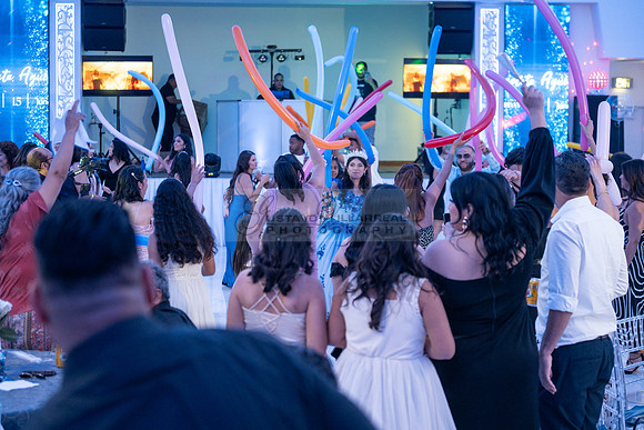 Violeta Noemi quinceanera celebration, photographer , videographer in Hacienda Heights Ca, Montebello Ca, Gustavo Villarreal Photography, 323-633-8283, www.gvphotoandvideo.com