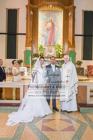 EVELIA Y JUAN weddings photography and video at St Joseph Catholic church in Hawthorne Ca, Reception venues at Temple of Emanuel of beberly hills Ca,  www.gustavovillarreal.com, 323-633-8283