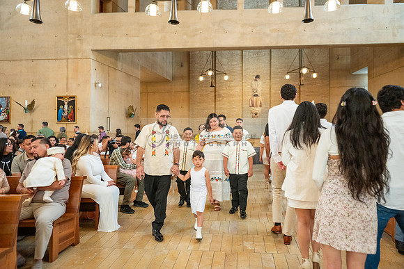 Baptism photographer, videographer at Cathedral of our Lady of Angeles in Los Angeles Ca. Gustavo Villarreal Photography, 323-633-8283, www.gvphotoandvideo.com