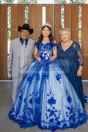 Violeta Noemi quinceanera celebration, photographer , videographer in Hacienda Heights Ca, Montebello Ca, Gustavo Villarreal Photography, 323-633-8283, www.gvphotoandvideo.com