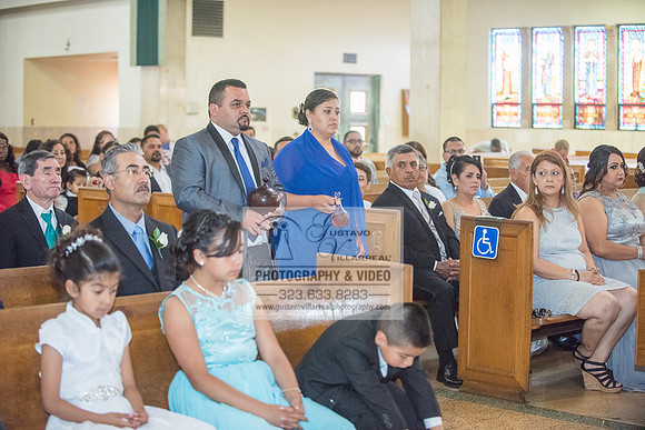EVELIA Y JUAN weddings photography and video at St Joseph Catholic church in Hawthorne Ca, Reception venues at Temple of Emanuel of beberly hills Ca,  www.gustavovillarreal.com, 323-633-8283