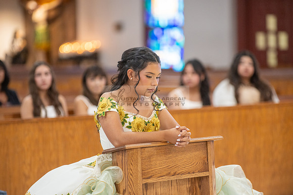 Arianna Tejada quinceanera celebration, photography, videography at Our lady of Guadalupe in El Monte Ca, Fiesta Mexican banquet Hall Montclair Ca, Gustavo Villarreal photo and video, 323-633-8283, ww