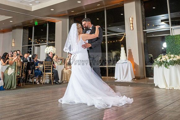 Alberto y Lourdes wedding celebration, photographer, videographer at Rio Hondo country Club in Downey Ca. Gustavo Villarreal photography, 323-633-8283, www.gvphotoandvideo.com