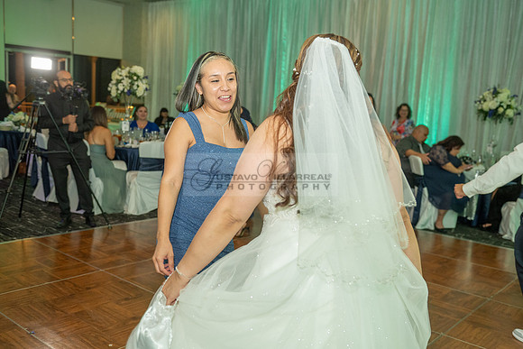 Raymond and Robyn wedding celebration, reception, ceremony at Quiet Cannon Banquet hall in Montebello Ca, photography, videography by Gustavo Villarreal, 323-633-8283, www.gvphotoandvideo.com