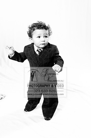 Baby and family pictures in Montebello, by Gustavo Villarreal Pr