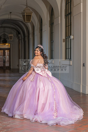 Camila Pacheco quinceanera, sweet 16, photo session in Pasadena City Hall in Pasadena California, photography and videography by Gustavo Villarreal photographer, 323-633-8283, www.gvphotoandvideo.com