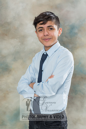 Graduation photo session in Whittier Ca, 323-633-8283, www.gustavovillarreal.com
