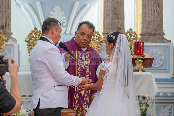 Lalo and Indira wedding, boda en Puga Nayarit Mexico, Gustavo Villarreal Photography, 323-633-8283, www.gustavovillarreal.com