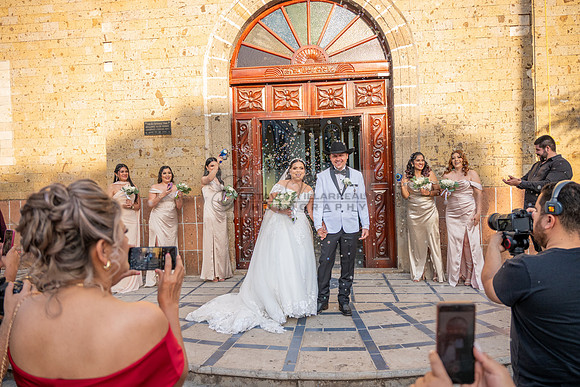 Lalo and Indira wedding, boda en Puga Nayarit Mexico, Gustavo Villarreal Photography, 323-633-8283, www.gustavovillarreal.com
