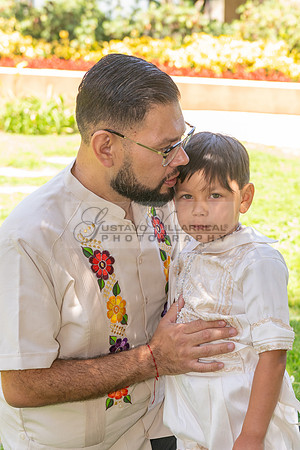 Baptism photographer, videographer at Cathedral of our Lady of Angeles in Los Angeles Ca. Gustavo Villarreal Photography, 323-633-8283, www.gvphotoandvideo.com