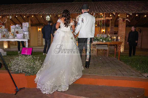 Lalo and Indira wedding, boda en Puga Nayarit Mexico, Gustavo Villarreal Photography, 323-633-8283, www.gustavovillarreal.com