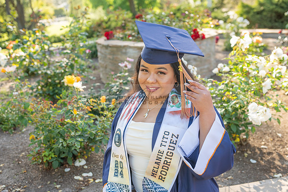 Melanie graduation photographer CSUF, California State University Fullerton, Whittier Ca, Gustavo Villarreal Photography, 323-633-8283, www.gvphotoandvideo.com