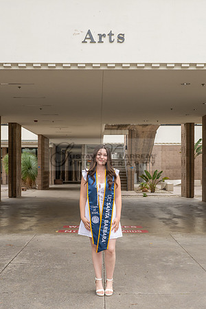 Lauren Berry graduation photos, portraits at UCSB Santa Barbara Ca. Gustavo Villarreal Photography, 323-633-8283