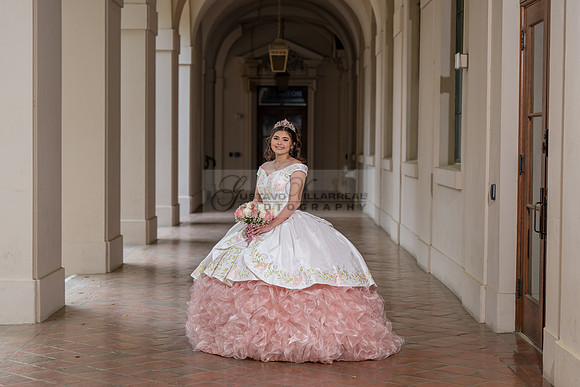 Natalie Gutierrez quinceañera photoshoot at the beautiful and historic place in Pasadena Ca. wedding and sweet 16th Photographer Gustavo Villarreal, 323-633-8283
