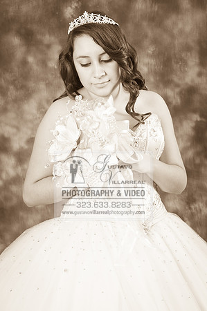 Laura Quinceanera photo and video in Los angeles Studios www.gustavovillarrealphotography.com